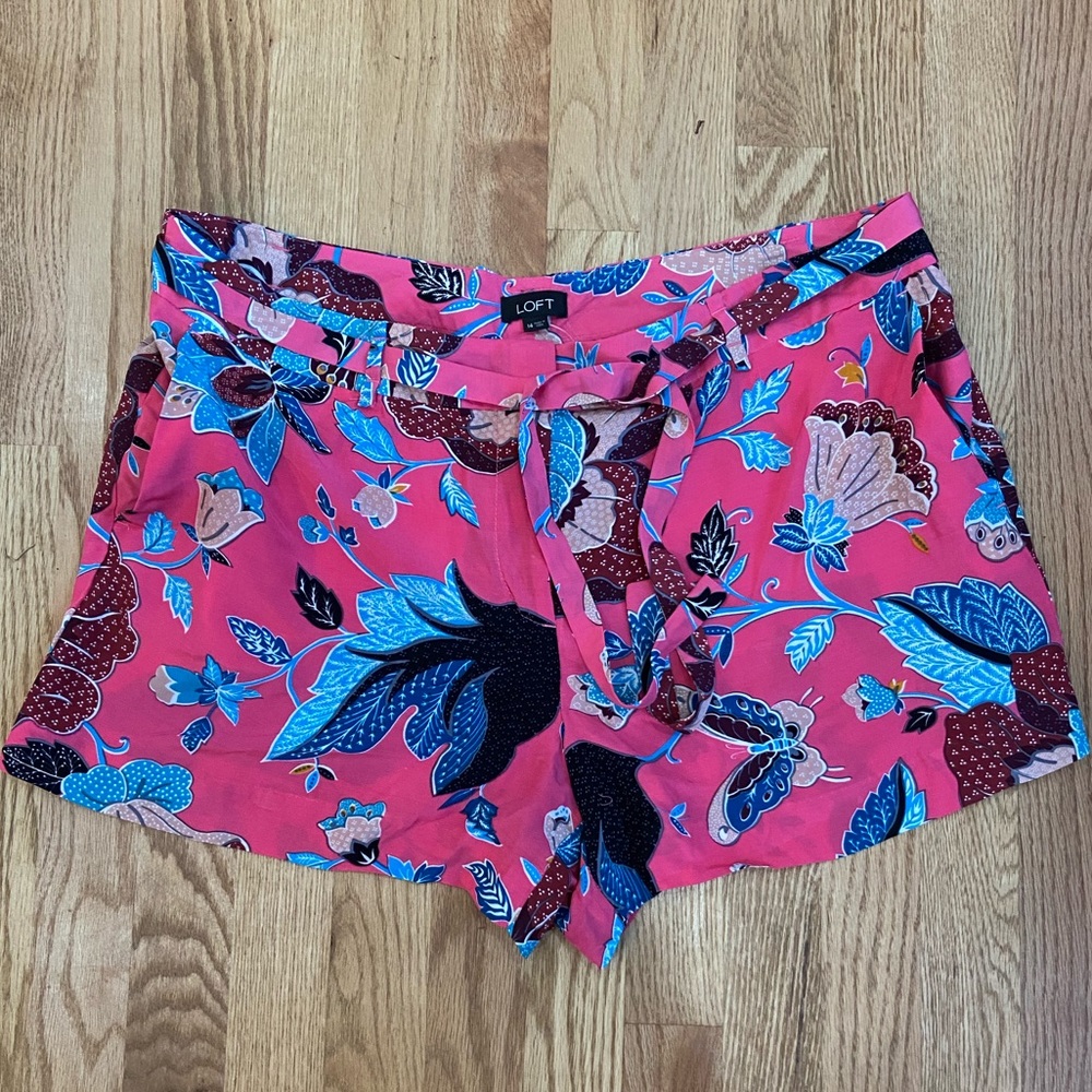 NWT LOFT Floral Silky Shorts with sash